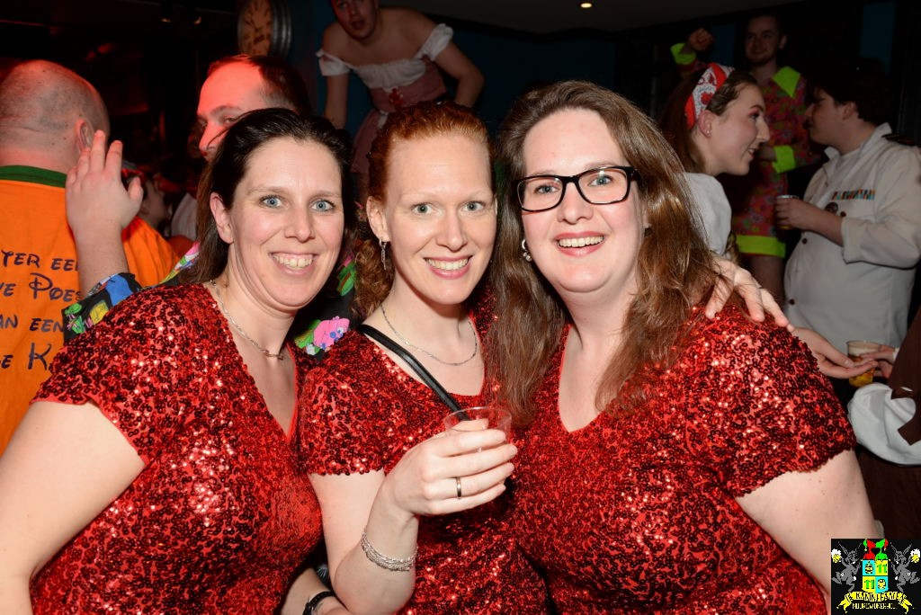 ../Images/Carnavals maandagavond in VdG 173.jpg